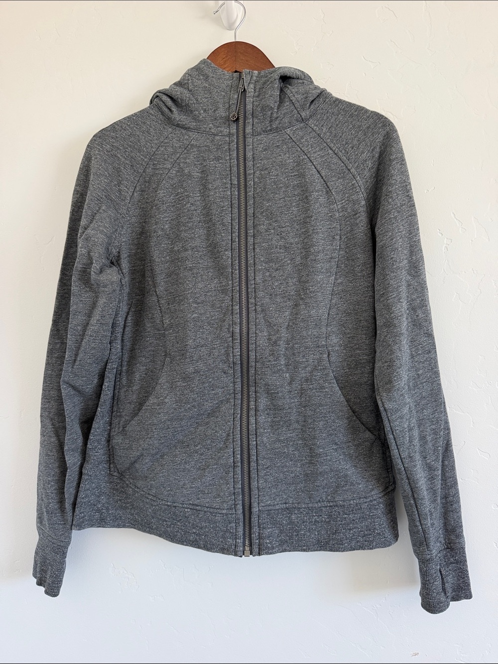 Lululemon Full Zip Hoodie Women’s 10 Gray Heathered Thumbholes Logo Jacket